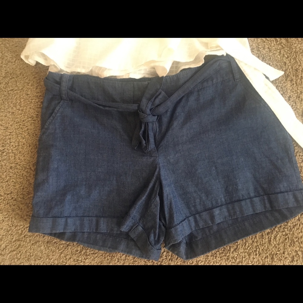 Blue shorts with tie